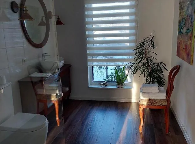 Homestay Quiet Place *